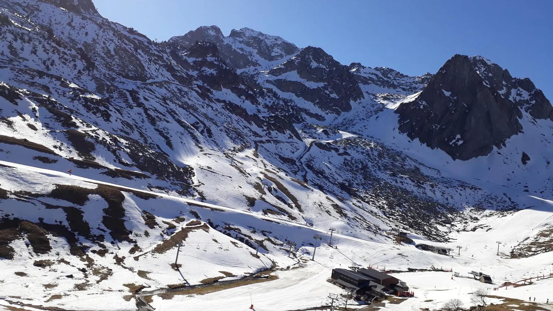 Mongie Appart Bagneres-de-Bigorre
